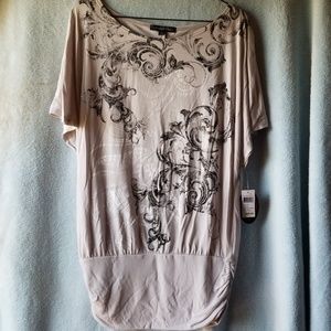 Women's size XL short sleeve shirt
